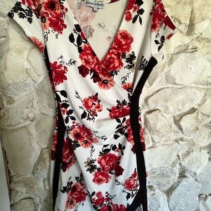 V neck floral dress